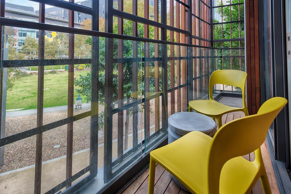 Orange Stay Townhouses Melbourne Exterior photo