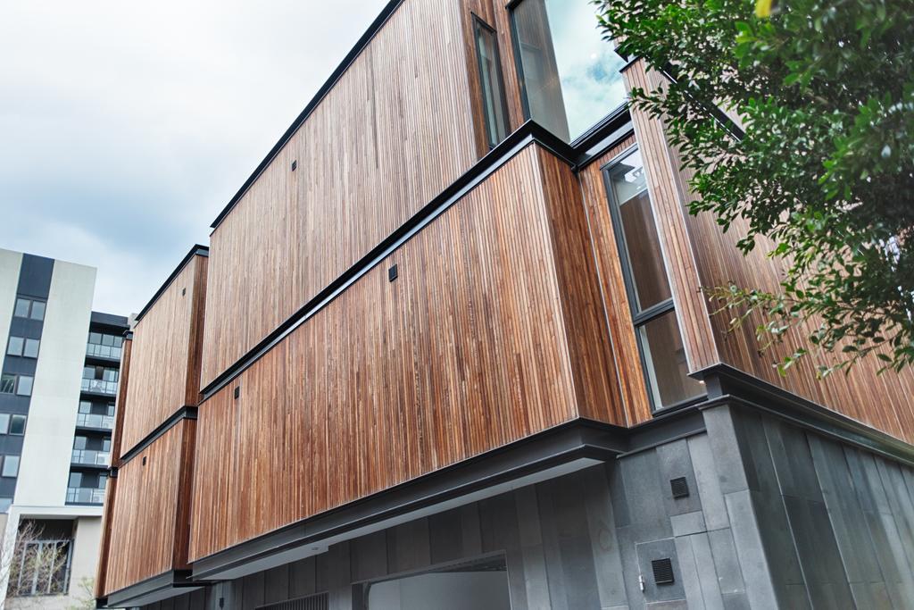 Orange Stay Townhouses Melbourne Exterior photo